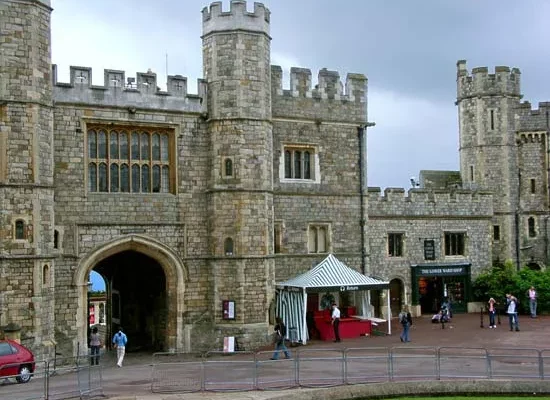 A Brief History of Windsor Castle in England